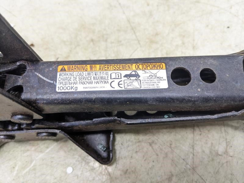 2012-2017 Toyota Camry Spare Tire Floor Jack 09111-0W160 09111-06151 OEM - Alshned Auto Parts