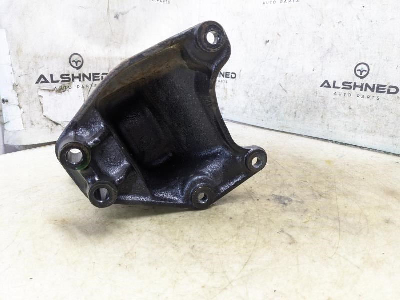 2012-2017 Jeep Wrangler Left Side Engine Mount Isolator Bracket 5147191AC OEM - Alshned Auto Parts