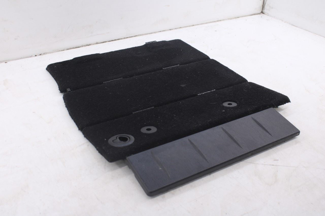 2013-2020 Dodge Grand Caravan SXT 2nd Row Right Load Floor Door Panel 5XQ69DX9AC2