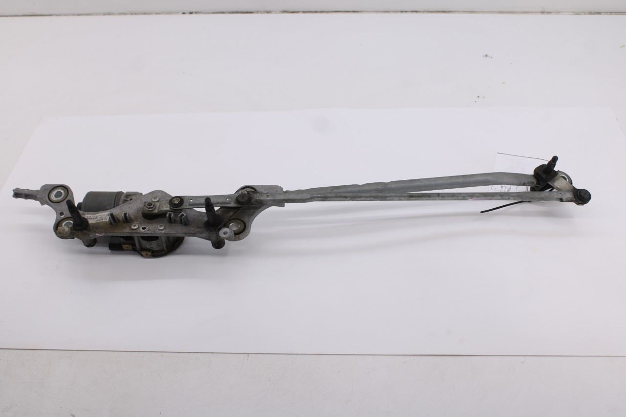 2011-2018 Porsche Cayenne S Front Windshield Wiper Transmission Linkage w/ Motor0