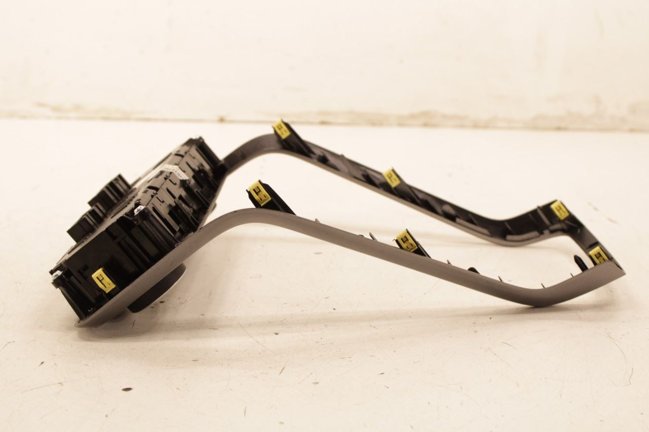 18-22 Ford Ecosport SE Dash AC Heater Temperature Climate Control Panel w/ Bezel - Alshned Auto Parts