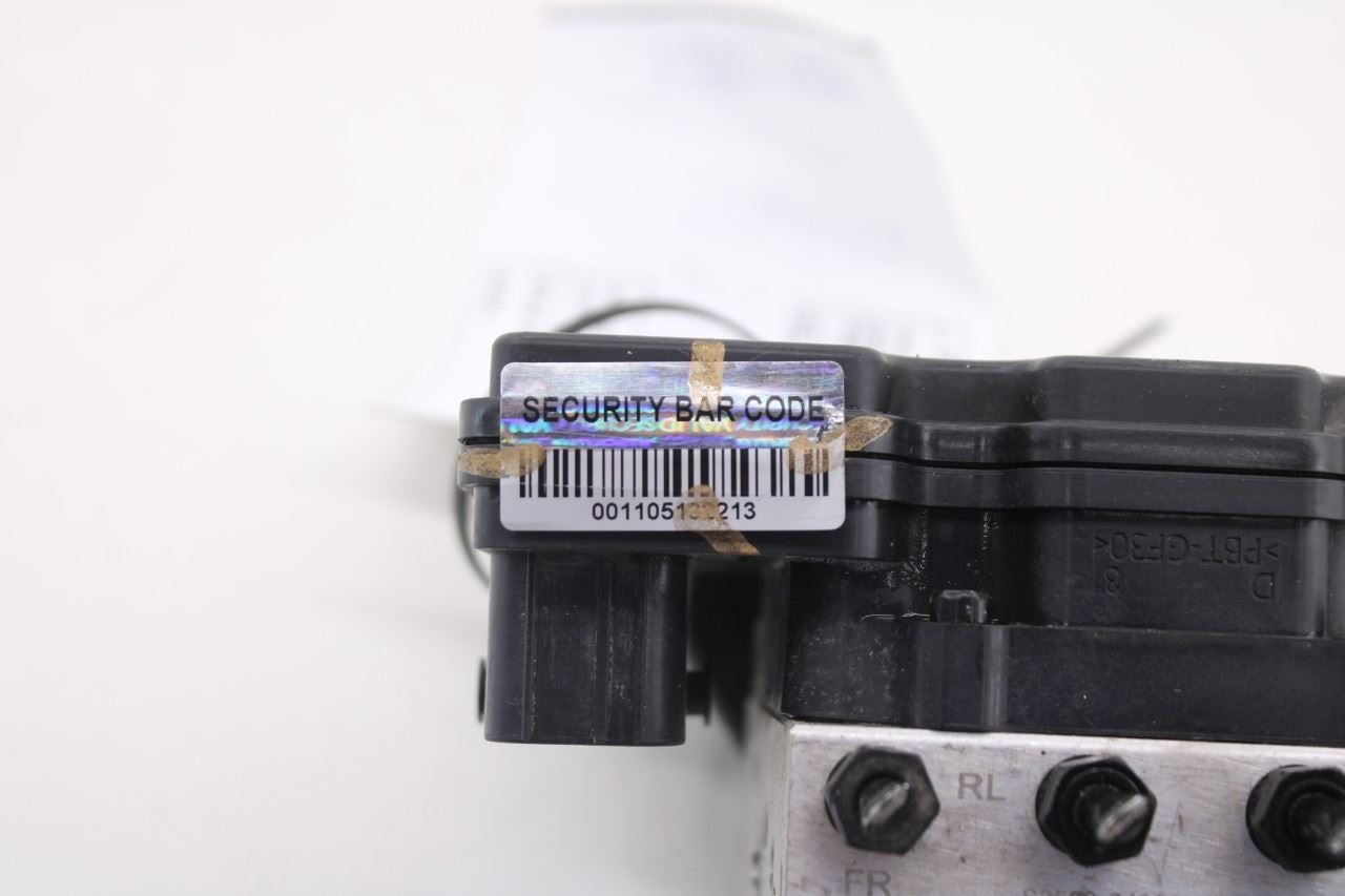 2021-2023 Hyundai Santa Fe SEL 2.5L ABS Anti Lock Brake Pump Control Module OEM7