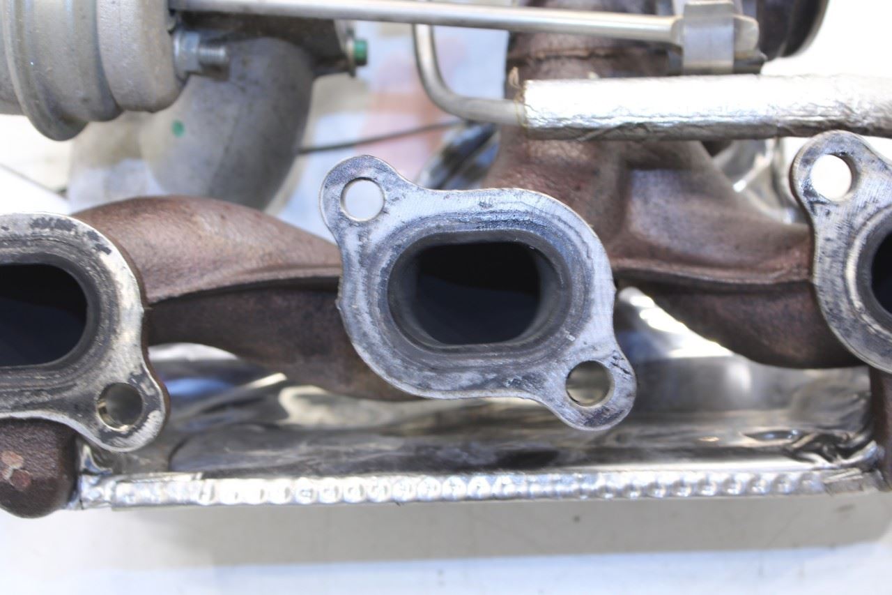 2014-2020 Maserati Ghibli 3.0L RWD Left Engine Turbocharger Manifold 45K 297712 - Alshned Auto Parts