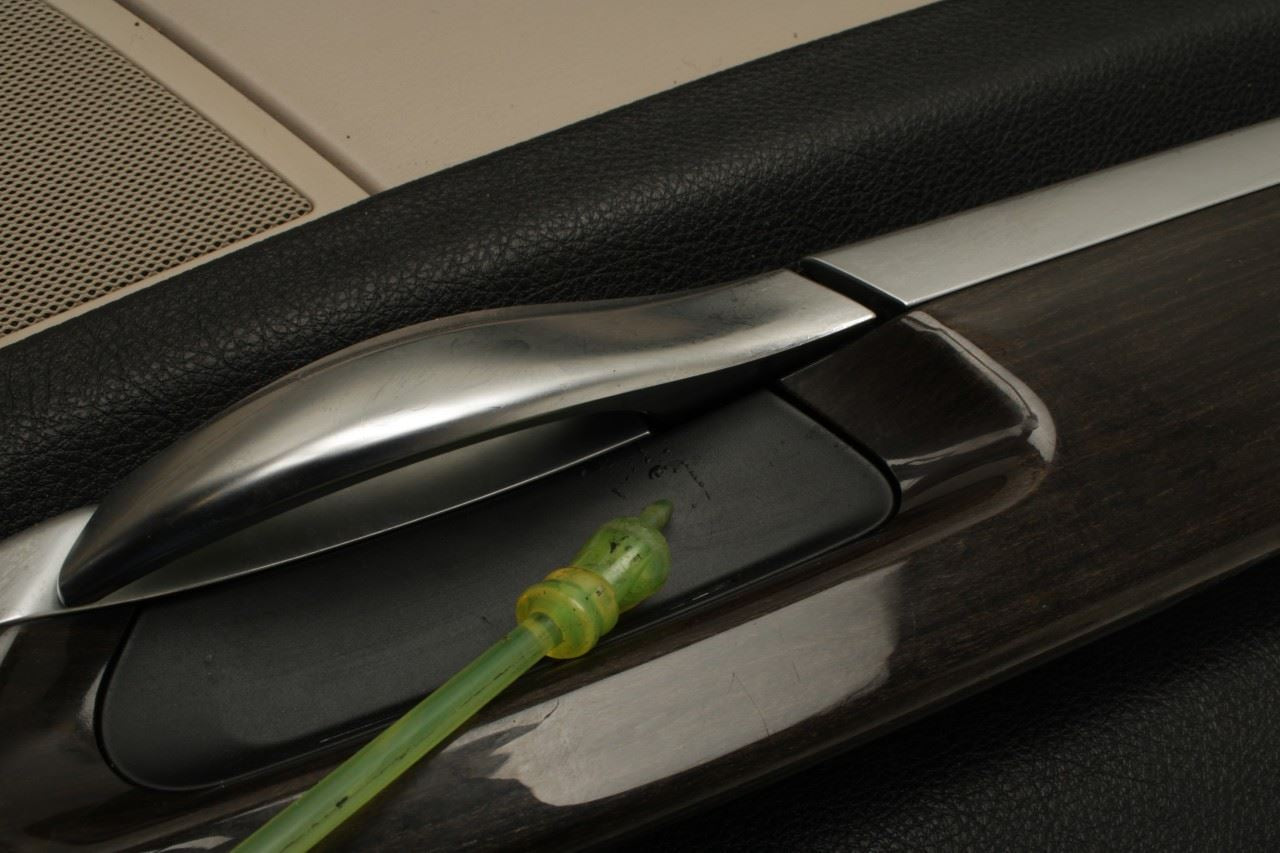 2010-2012 BMW 750Li xDrive Front Left Driver Door Trim Panel 51419160859 OEM - Alshned Auto Parts