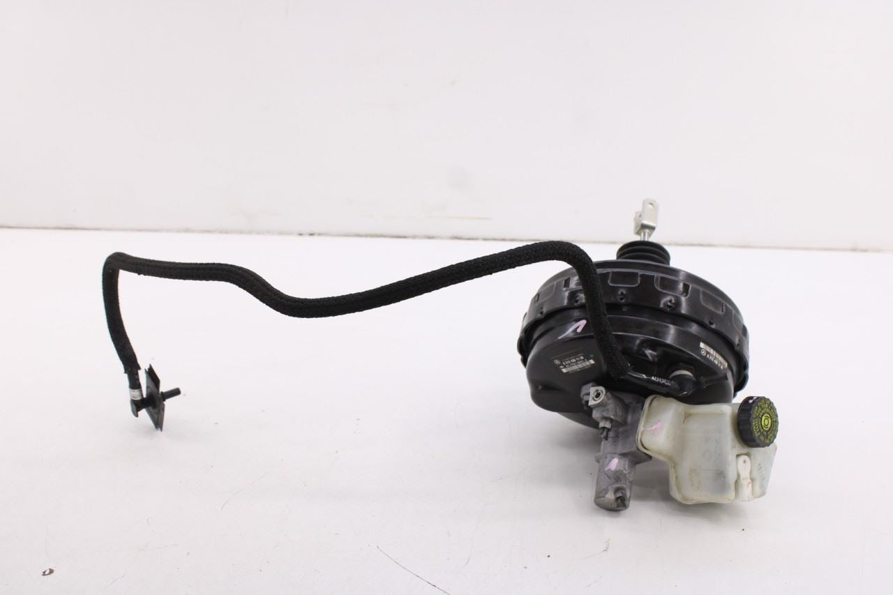 2010-2013 Mercedes-Benz E350 4Matic 3.5L Power Brake Booster and Master Cylinder0