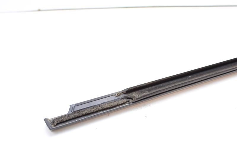 2018-2024 Buick Enclave Rear Left Door Window Belt Outer Molding 85576568 OEM - Alshned Auto Parts