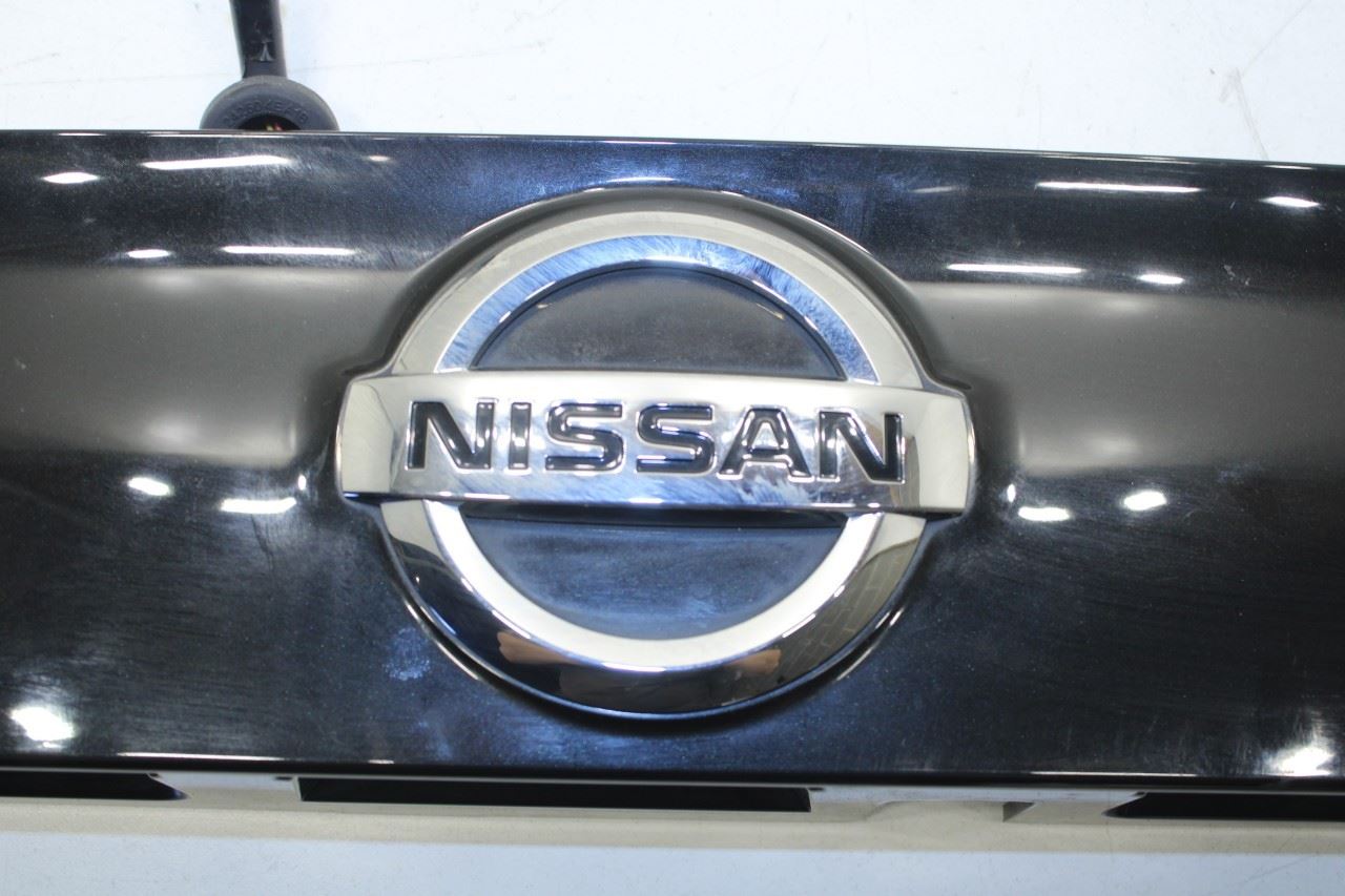 2017-22 Nissan Rogue Sport SL AWD Trunk Liftgate License Lamps Finish Trim Panel - Alshned Auto Parts