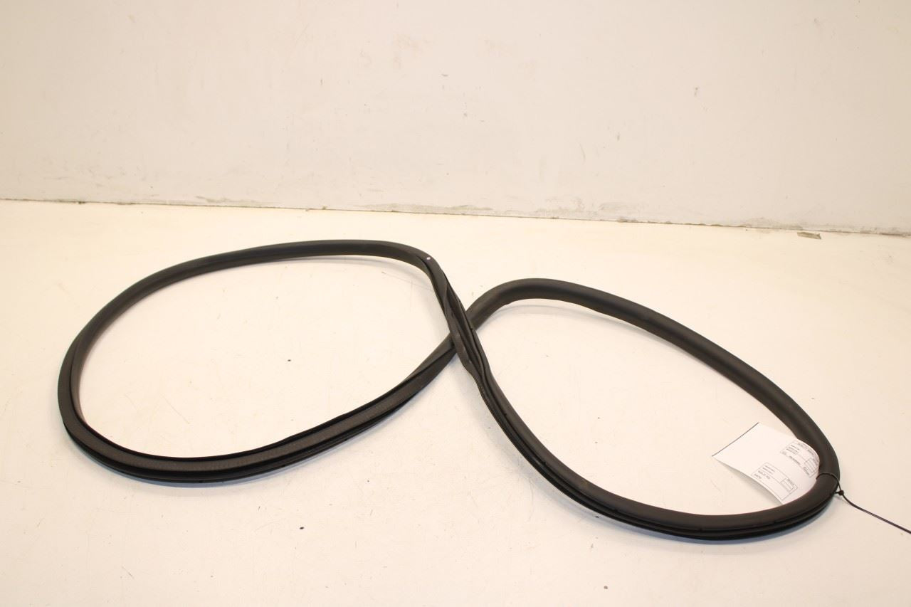 2020-21 Ford Escape SEL Front Left Side Door Weatherstrip On Body LJ6Z-7820708-C - Alshned Auto Parts