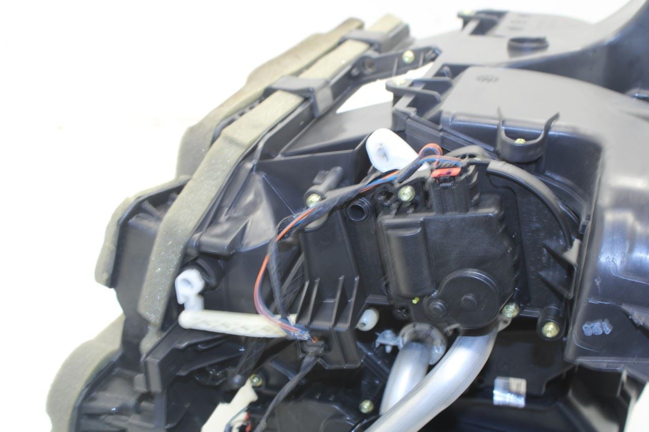 2014-2020 Maserati Ghibli 3.0L HVAC Heater Blower Housing Box 670036837 OEM - Alshned Auto Parts