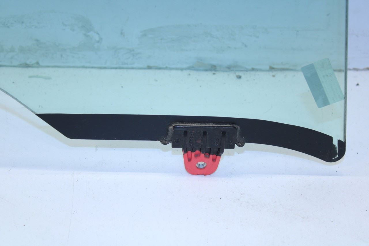 2017-2020 Nissan Pathfinder SV Front Right Side Door Window Glass 803009PM0A OEM - Alshned Auto Parts