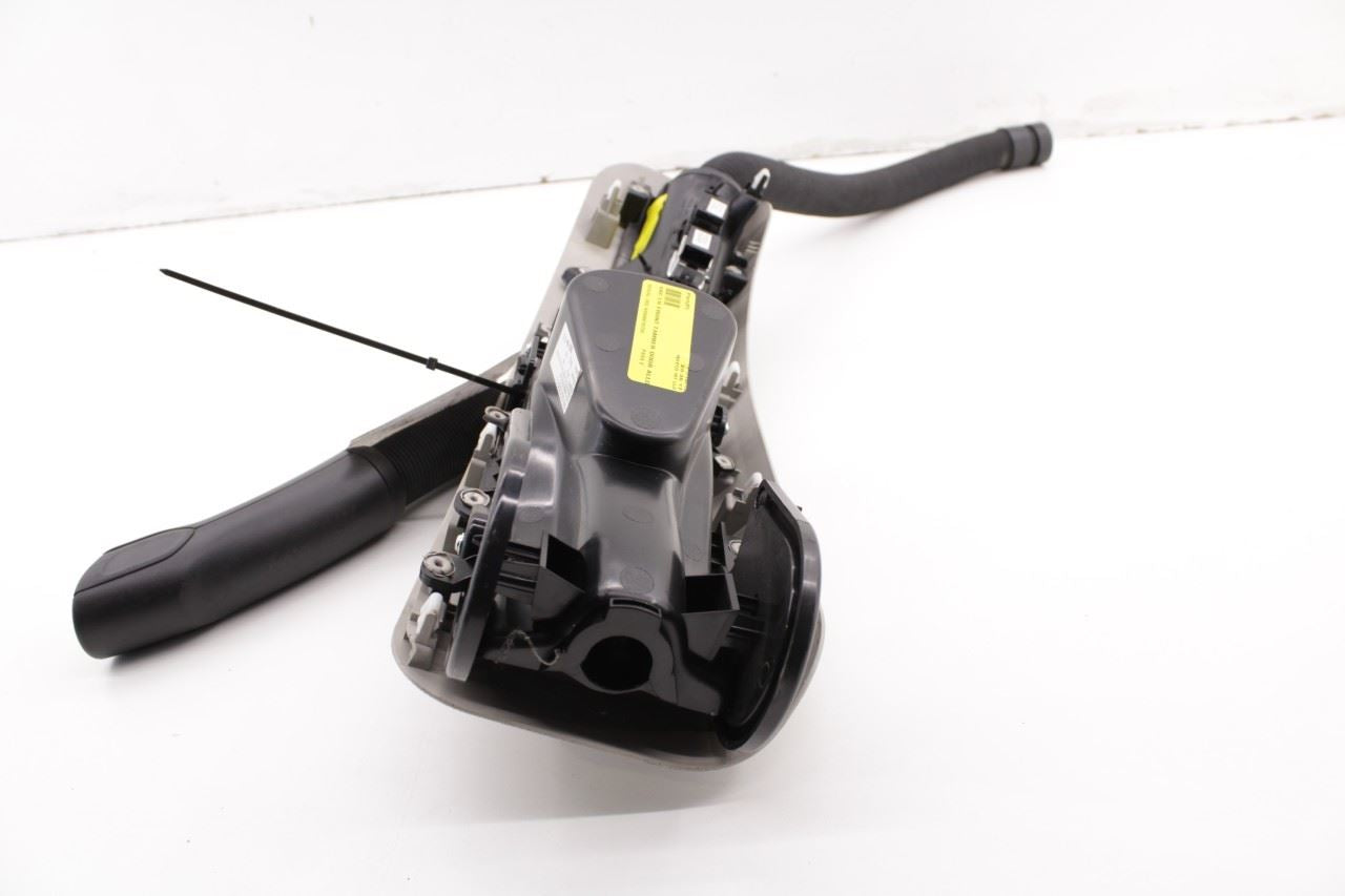 2017-20 Chrysler Pacifica Rear Left Quarter Panel Built-In Vacuum Cleaner Switch - Alshned Auto Parts