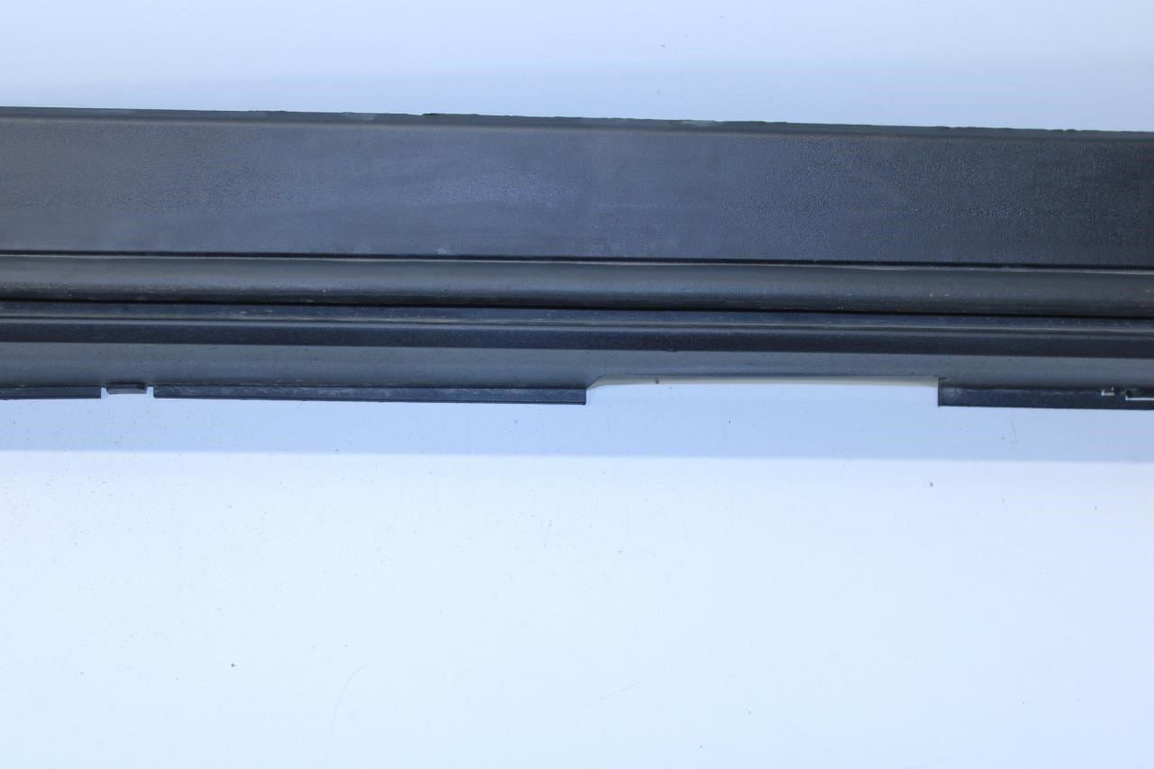 18-2024 Chevrolet Equinox LT Left Rocker Skirt Panel Guard Molding 84713653 OEM - Alshned Auto Parts