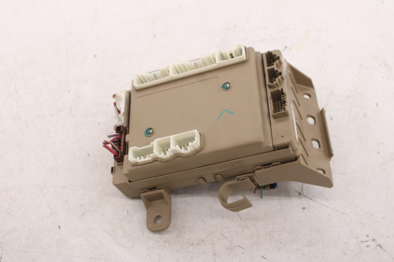 2019 Subaru Impreza Limited AWD Cabin Instrument Panel Fuse Relay Junction Block - Alshned Auto Parts