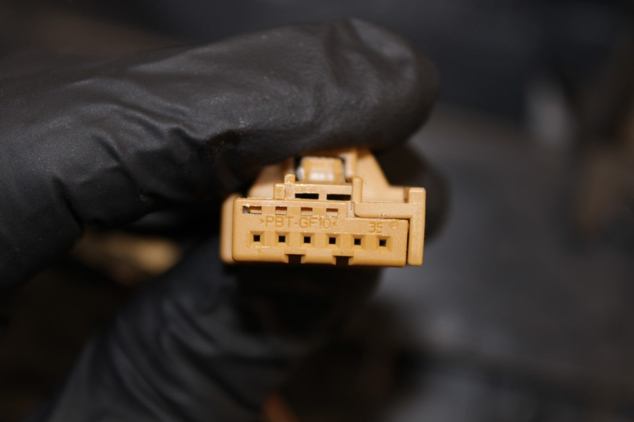 2018-2019 Volkswagen Atlas S Front Left Door Trim Panel 3CN867011EHSG OEM *ReaD* - Alshned Auto Parts