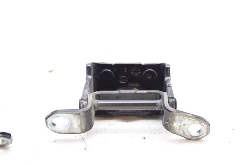 2015-2020 Infiniti QX60 Rear Left Door Hinge Upper and Lower 82401-9AM0A OEM - Alshned Auto Parts
