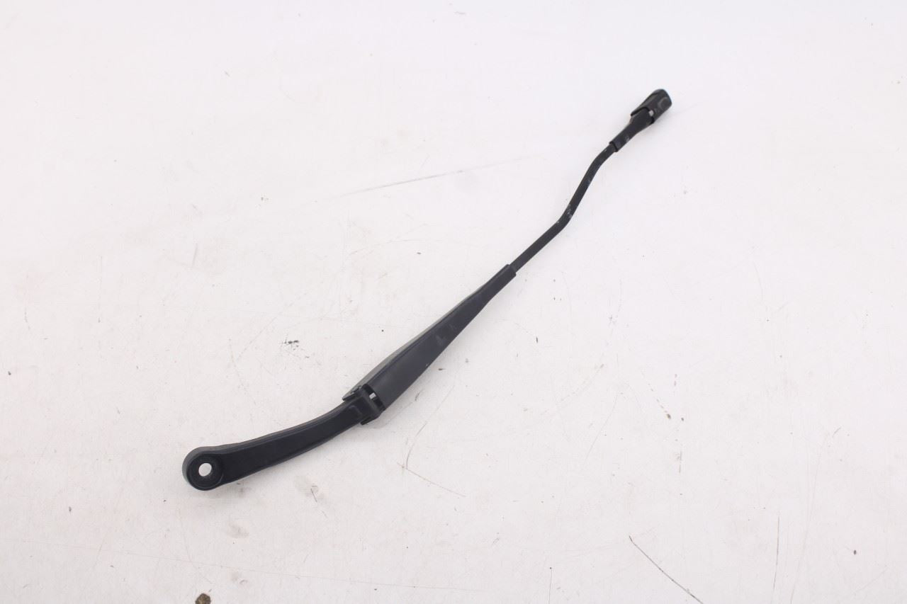 2015-2023 Mercedes-Benz C300 4Matic Front Left and Right Windshield Wiper Arm16