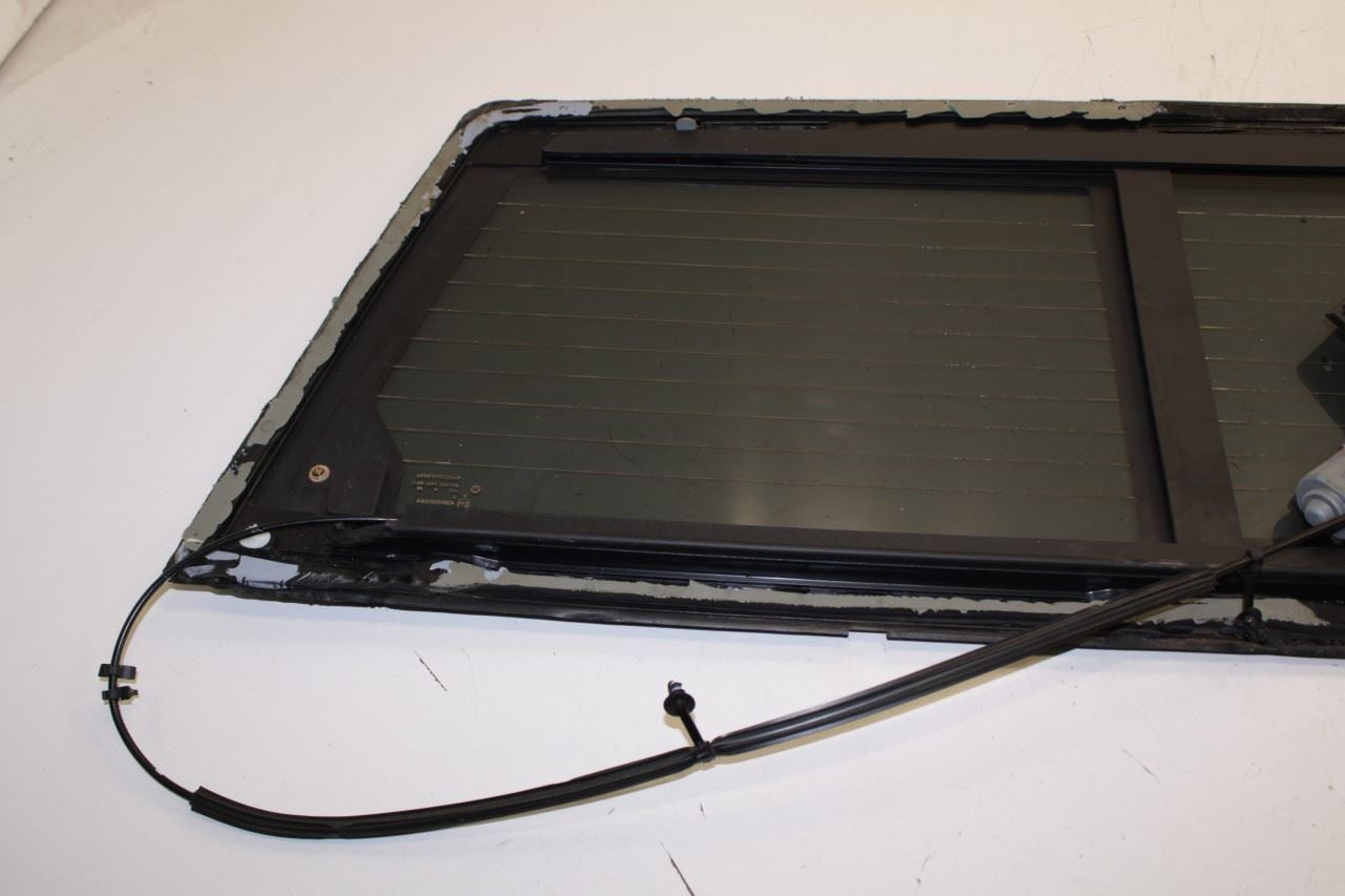 2013-2018 Ram 1500 Crew Cab Big Horn Rear Window Power Sliding Backlite Glass - Alshned Auto Parts