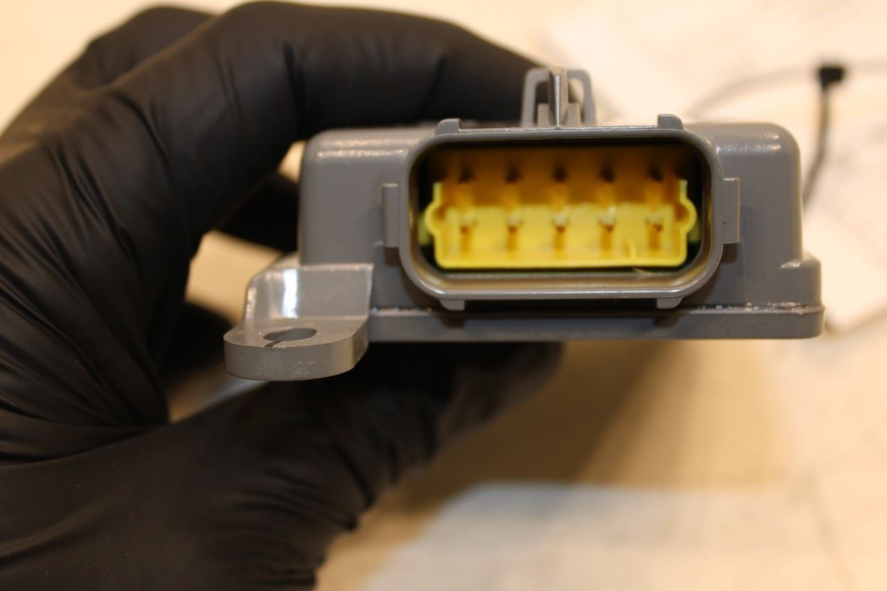 2015-2018 Volvo S60 T5 Premier FR Right Seat Occupant Control Module 28291025 - Alshned Auto Parts