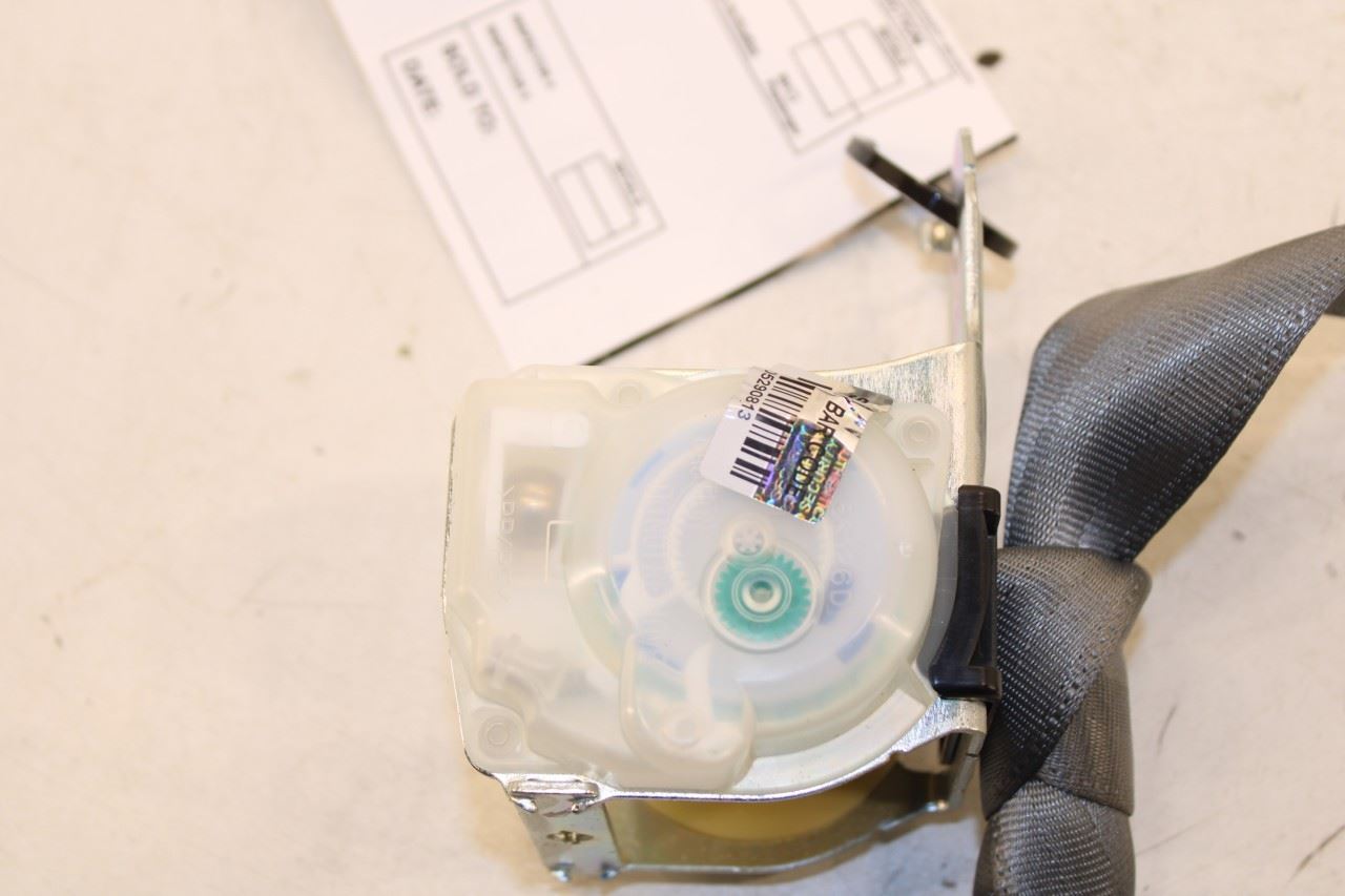 07-11 Toyota Camry LE Rear 2nd Row Center Seat Belt Retractor w/ Belt Buckle Set - Alshned Auto Parts