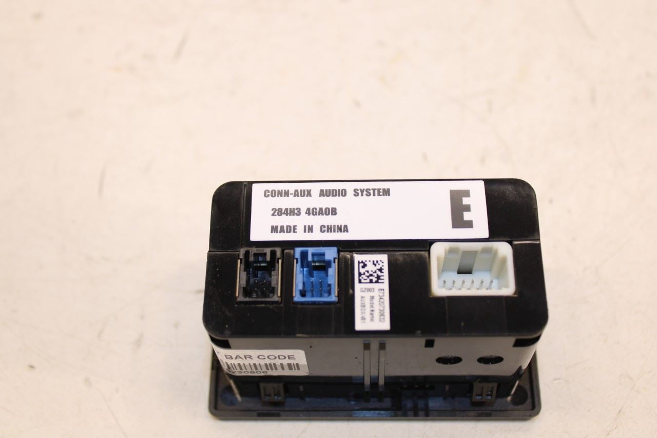 2016-19 Infiniti QX60 Center Console AUX USB Jack w/ Navigation Map Card Reader - Alshned Auto Parts