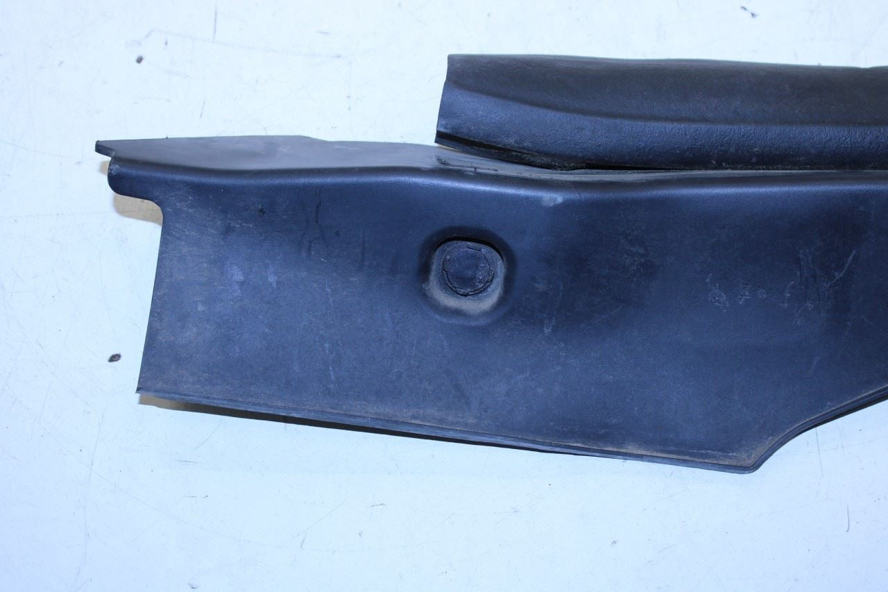 2013-2020 Nissan Pathfinder SV Front Right and Left Side Fender Seal 63820-3KA1A - Alshned Auto Parts