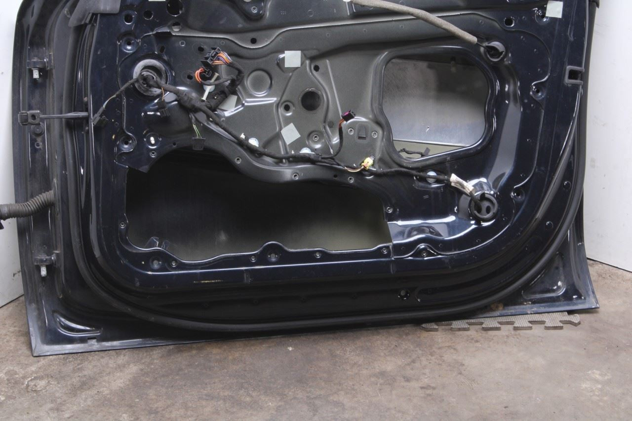 2012-2018 Audi A7 Premium Front Right Passenger Side Door Shell Panel 4G8831052A9