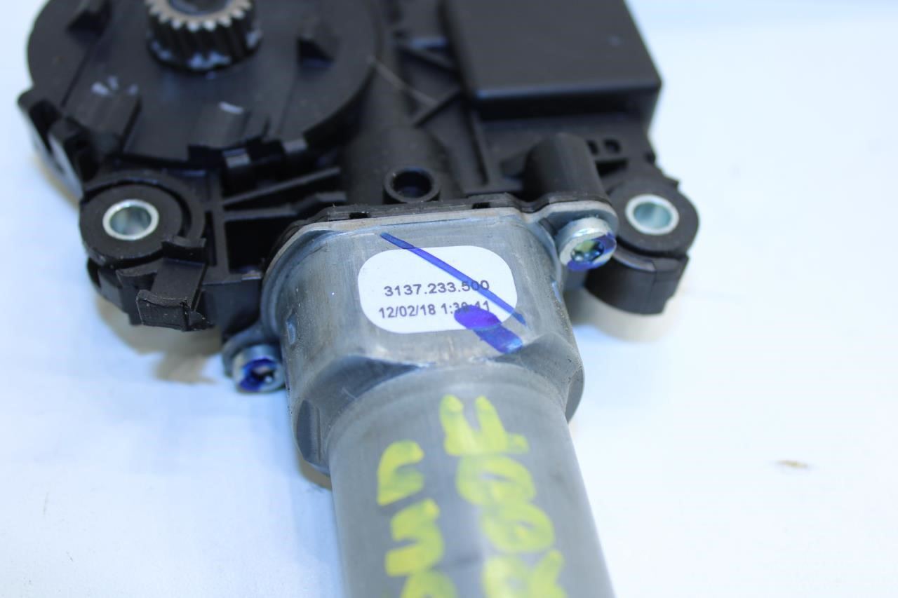 2018-2022 Honda Accord Roof Sunroof Power Motor 70450-TVA-A01 OEM - Alshned Auto Parts