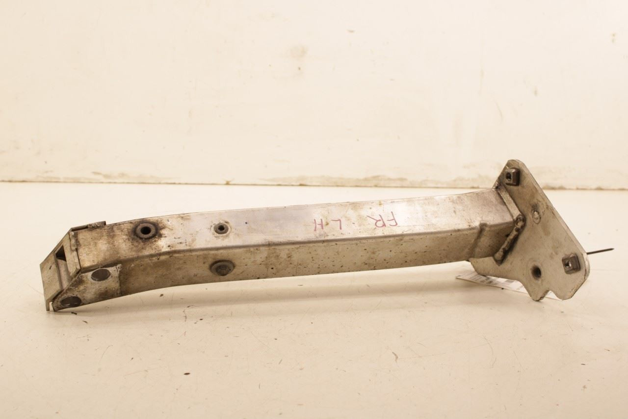 2019-2023 Jeep Cherokee Latitude 4x4 Front Left Frame Lower Load Beam 68320329AD - Alshned Auto Parts