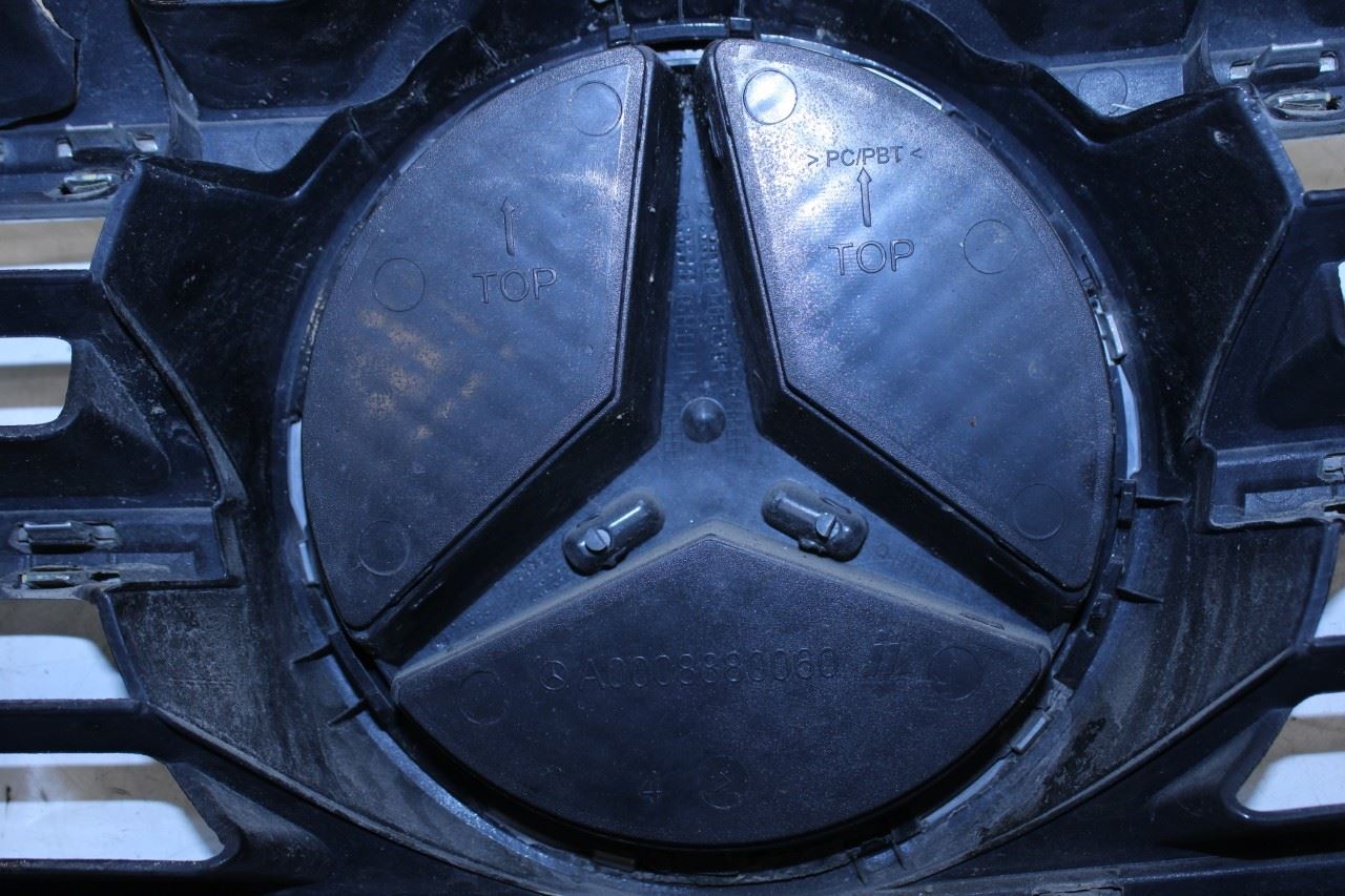 12-15 Mercedes-Benz ML350 Front Radiator Upper Grille 166-880-10-85-9040 *ReaD* - Alshned Auto Parts