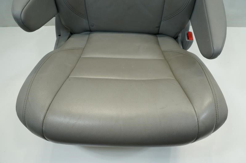 2017-20 Toyota Sienna Rear Right Passenger 2nd Row Seat Leather 71120-45010 OEM - Alshned Auto Parts