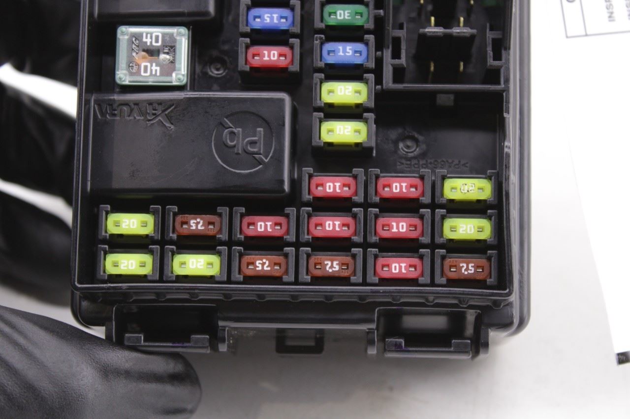 2021-23 Kia Sorento X-Line SX Prestige 2.5L Engine PCB Fuse Relay Junction Block - Alshned Auto Parts