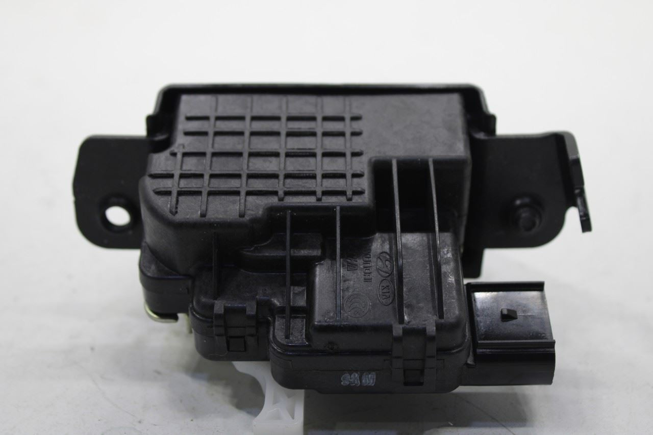 2016-2020 Kia Sorento LX Rear Trunk Lid Latch Lock Actuator 81230-C5000 OEM - Alshned Auto Parts