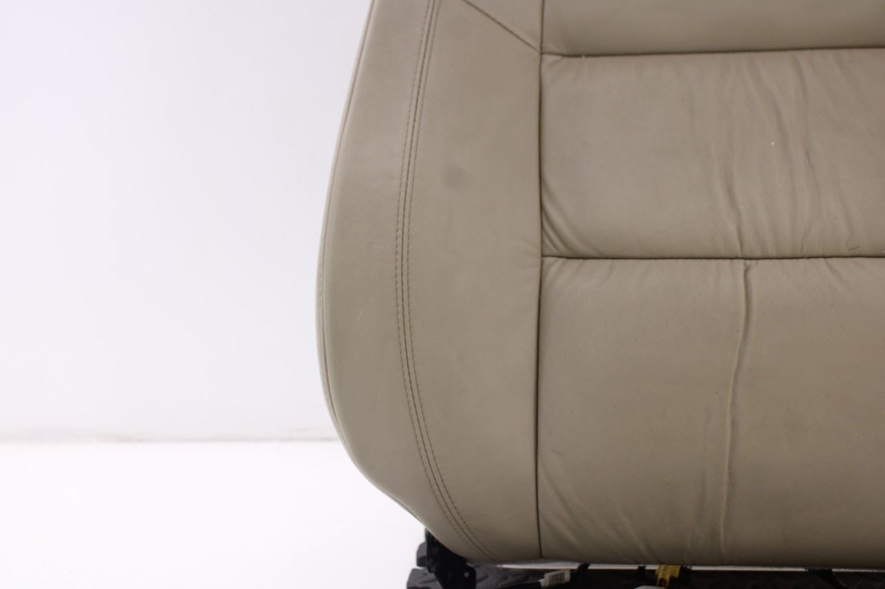 2014-17 Jeep Grand Cherokee Limited Front Right Side Seat Backrest Upper Cushion4