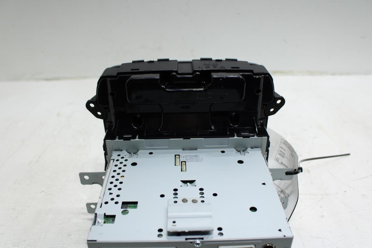 14-15 Kia Sorento Audio Equipment Radio Navi Receiver w Display 96560-1UAA1VA - Alshned Auto Parts