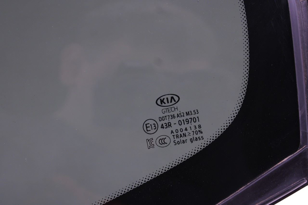 2018-2023 KIA Stinger GT2 AWD Rear Left Side Door Window Fixed Vent Glass *ReaD* - Alshned Auto Parts
