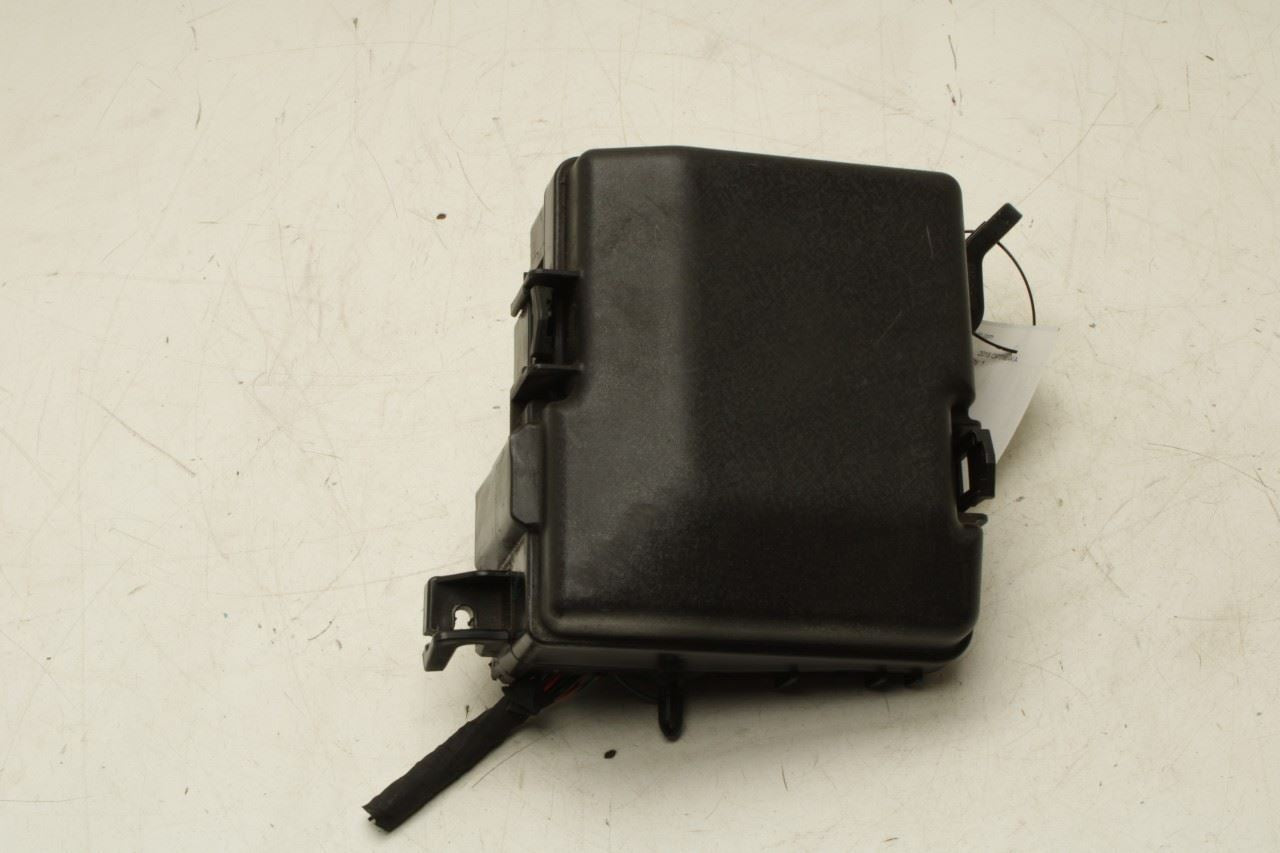 19-20 Kia Optima LX 2.4L Engine Bay Fuse Relay Box Module w/ Wire Harness *ReaD* - Alshned Auto Parts