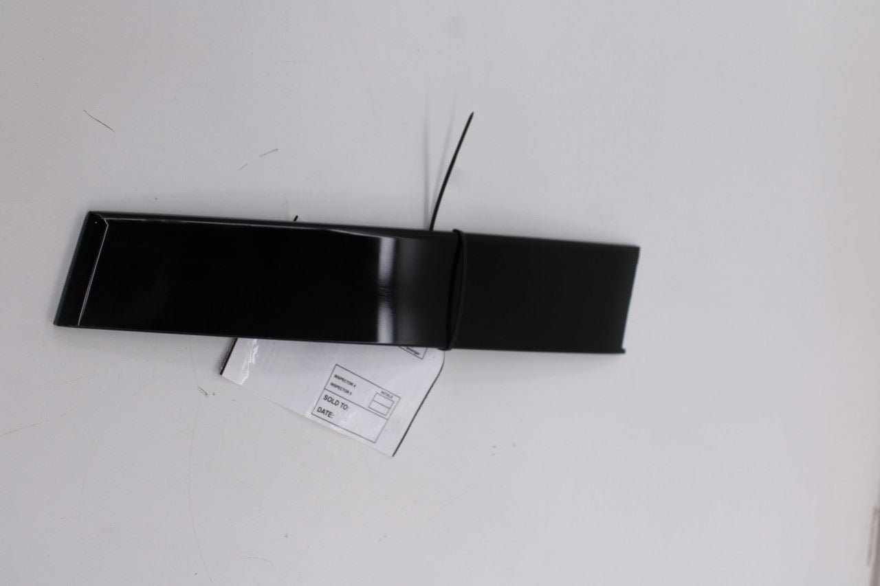 2019-23 Hyundai Santa Fe SEL Front Right Door B-Pillar Garnish Assy 82260-S10005