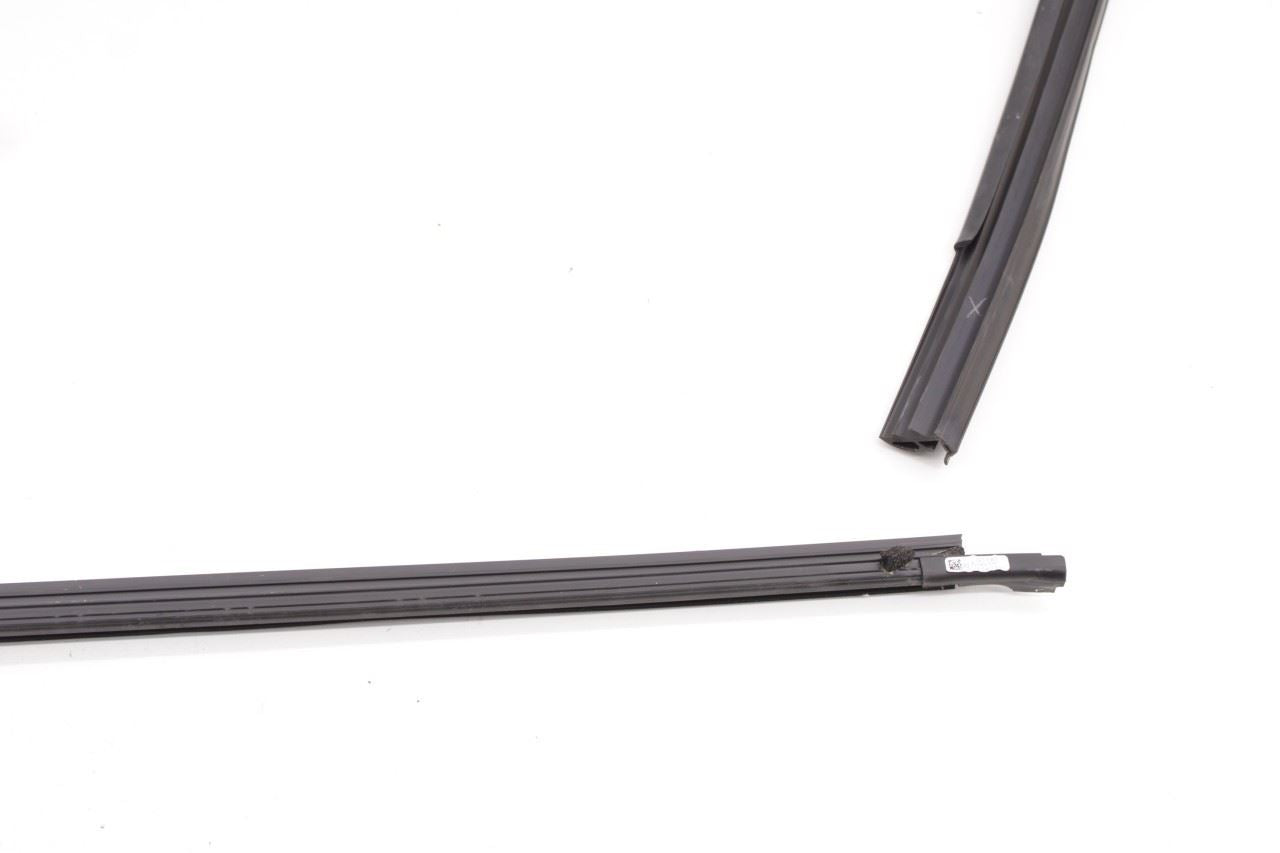 21-24 Kia K5 GT-Line FR RH Door Fixed Vent Glass Run Channel w Belt Weatherstrip - Alshned Auto Parts