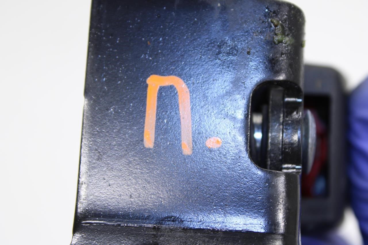 2018-2023 Jeep Compass Rear Center RH and LH Seat Belt Buckle Set 5SV15DX9AA OEM - Alshned Auto Parts