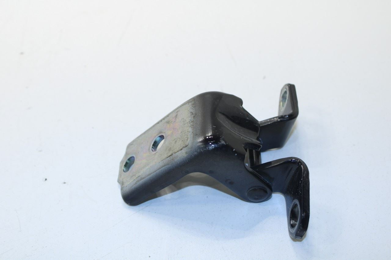 2018-25 Mitsubishi Eclipse Cross ES Front Right Door Hinge Upper and Lower Pair - Alshned Auto Parts