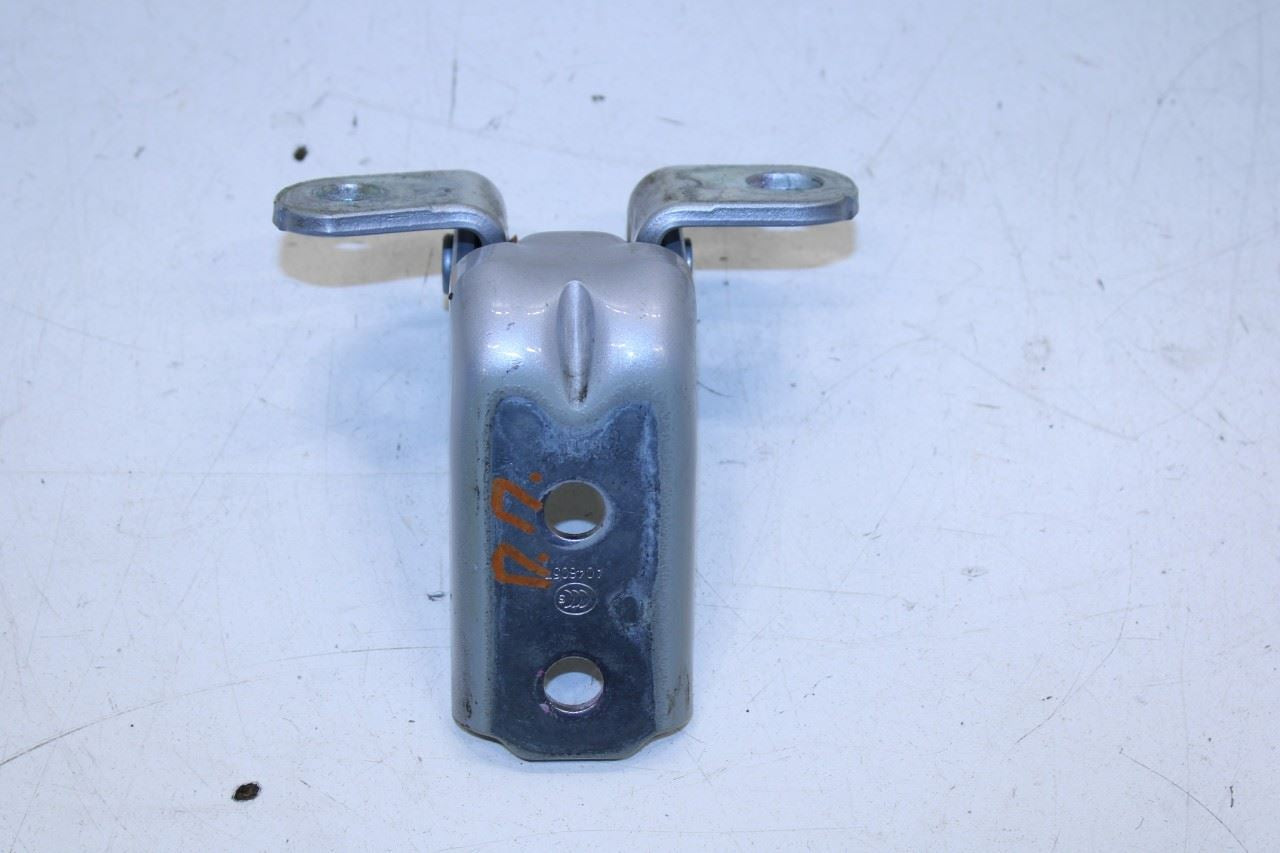 2020-2025 KIA Soul LX Front Right Passenger Side Door Hinge Upper and Lower Pair - Alshned Auto Parts