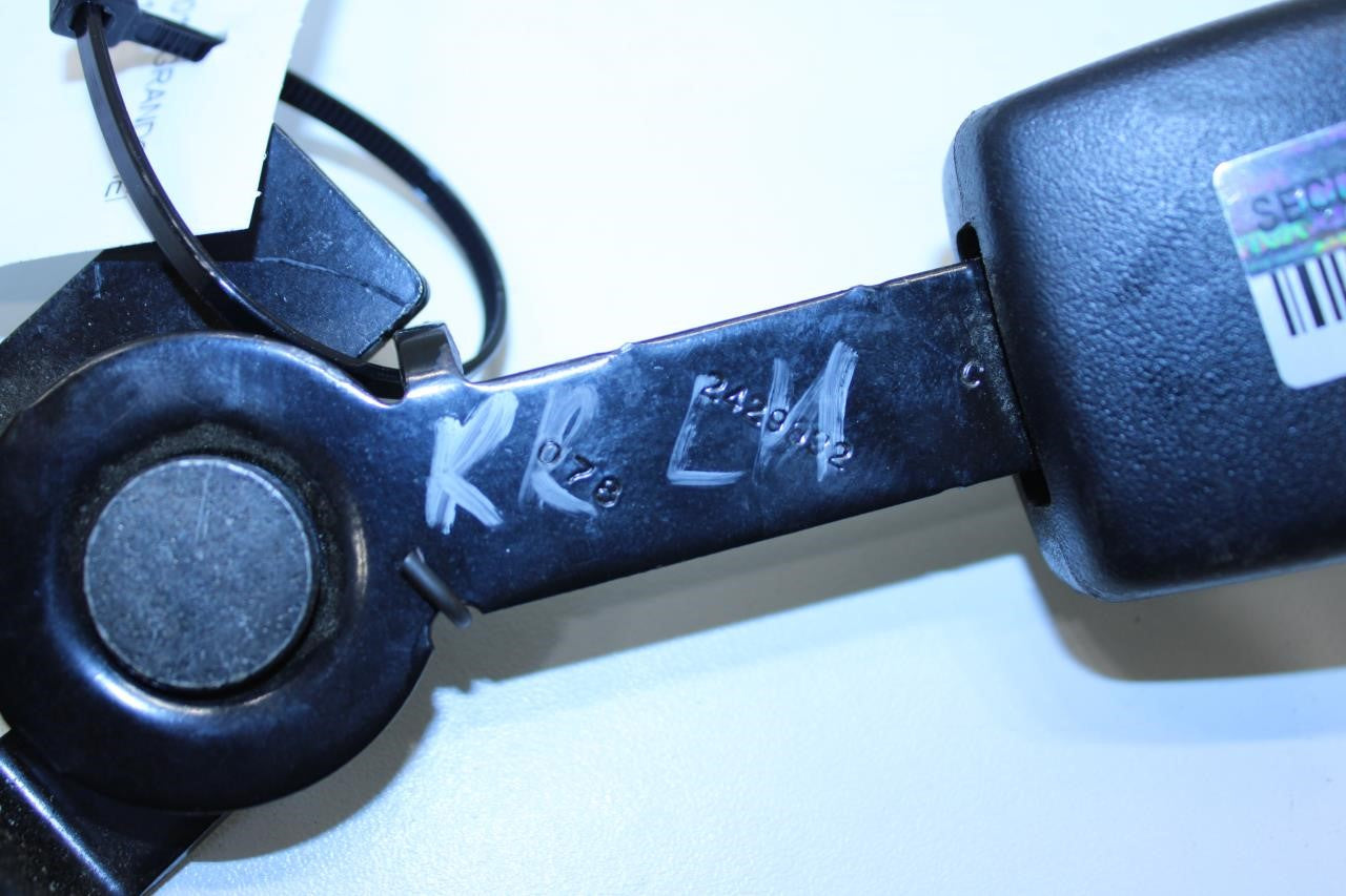 11-18 Jeep Grand Cherokee Rear Left Side 2nd Row Seat Belt Buckle 1MC71DX9AC OEM - Alshned Auto Parts