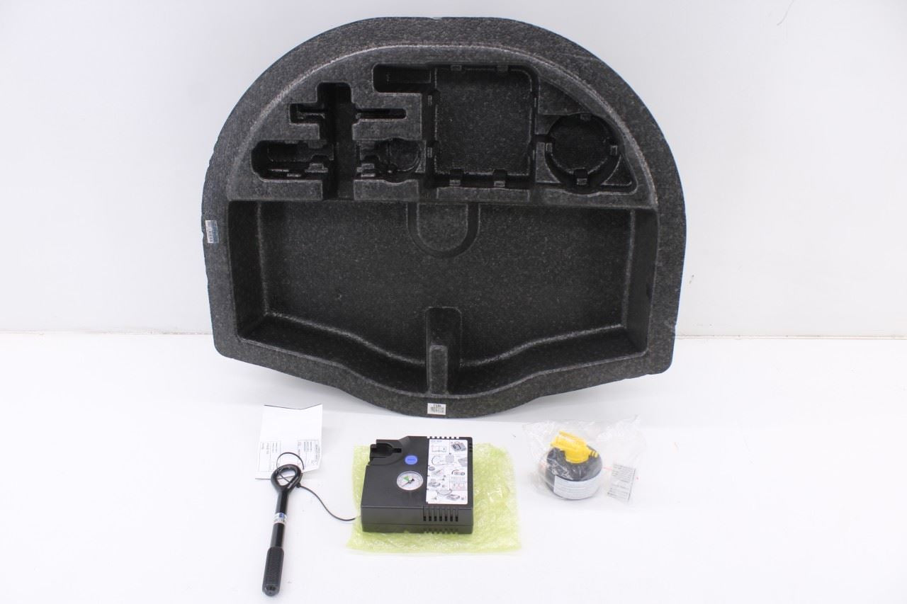 19-21 Hyundai Veloster 2.0L Tire Air Compressor w/ Tools Kit and Foam Container0