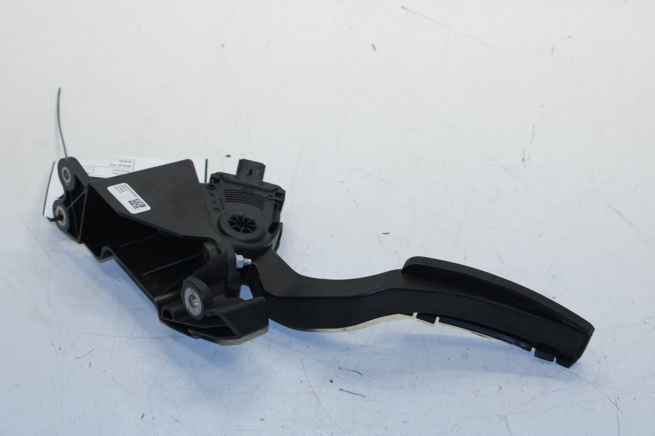 2017-21 Maserati Ghibli 3.0L Accelerator Throttle Gas Pedal Sensor 670034345 OEM - Alshned Auto Parts