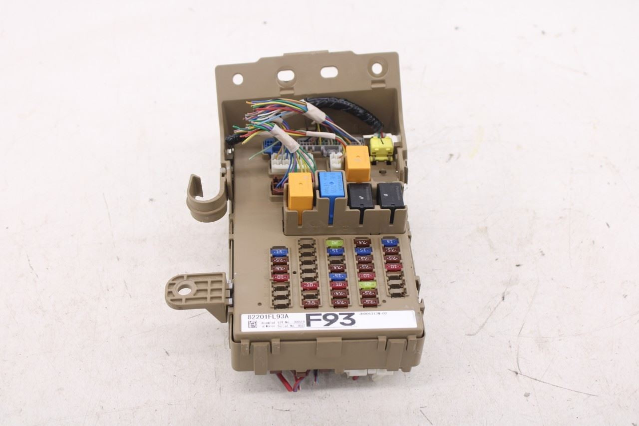 2019 Subaru Impreza Limited AWD Cabin Instrument Panel Fuse Relay Junction Block - Alshned Auto Parts