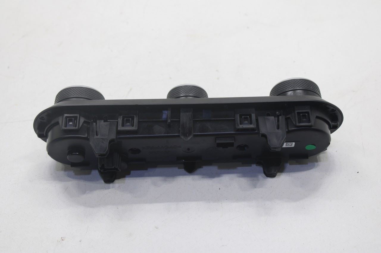 17-19 Alfa Romeo Giulia Ti AWD AC Heater Temperature Climate Control 01561303480 - Alshned Auto Parts