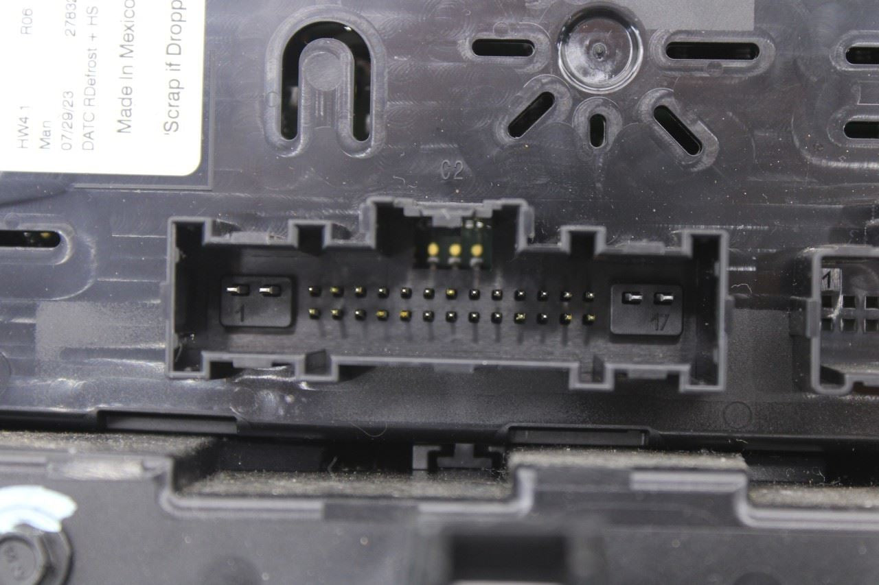 2022-24 Ford F150 XLT SuperCrew RWD Radio AC Heater Temperature Climate Control13