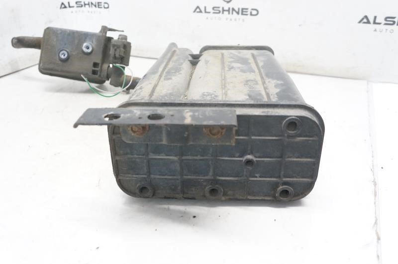 2011-17 Hyundai Veloster Fuel Vapor Evaporator Emission Canister 31410-2V500 OEM4