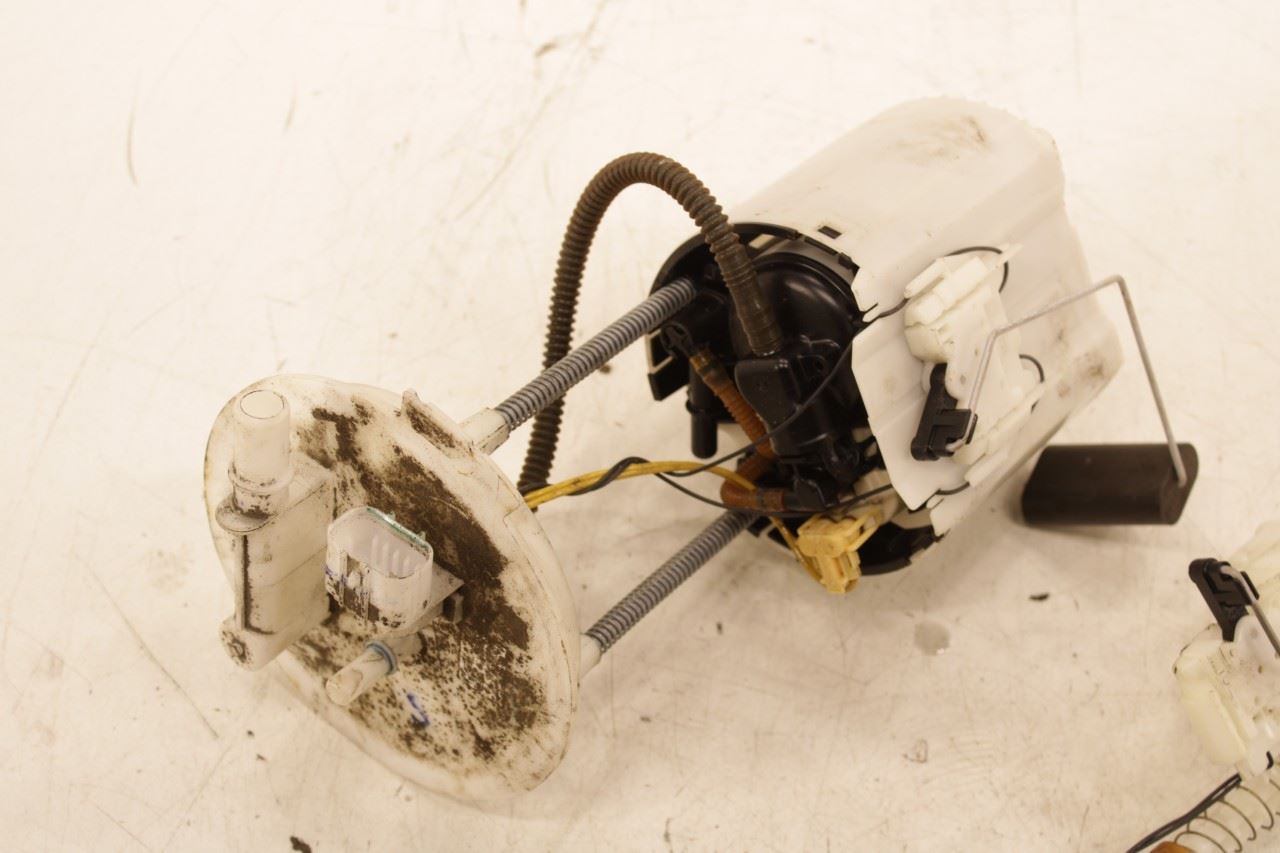 2017-2023 GMC Acadia SLT-1 3.6L AWD In Tank Fuel Pump Assembly 84479077 OEM - Alshned Auto Parts