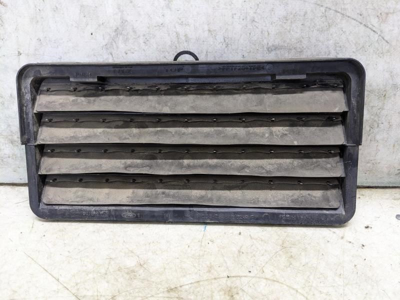 18-24 Ford Expedition RR RH/LH Quarter Air Vent Pressure Grille HC3B-25280B62-A